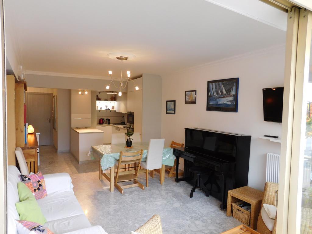 Appartement Regency Мантон Екстер'єр фото