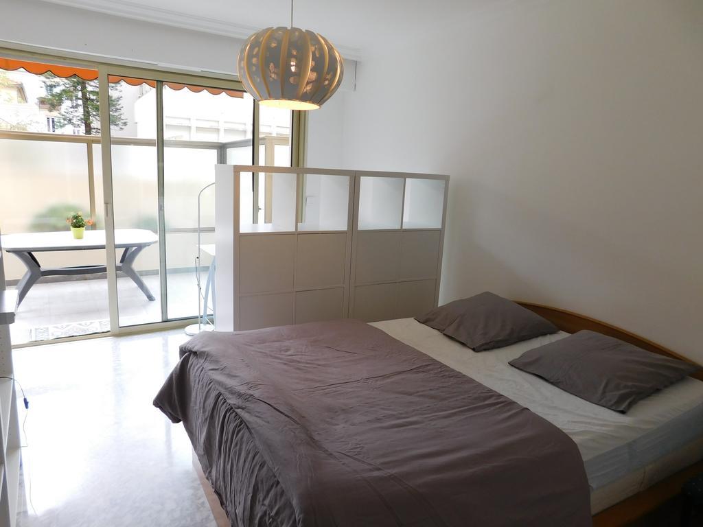 Appartement Regency Мантон Екстер'єр фото