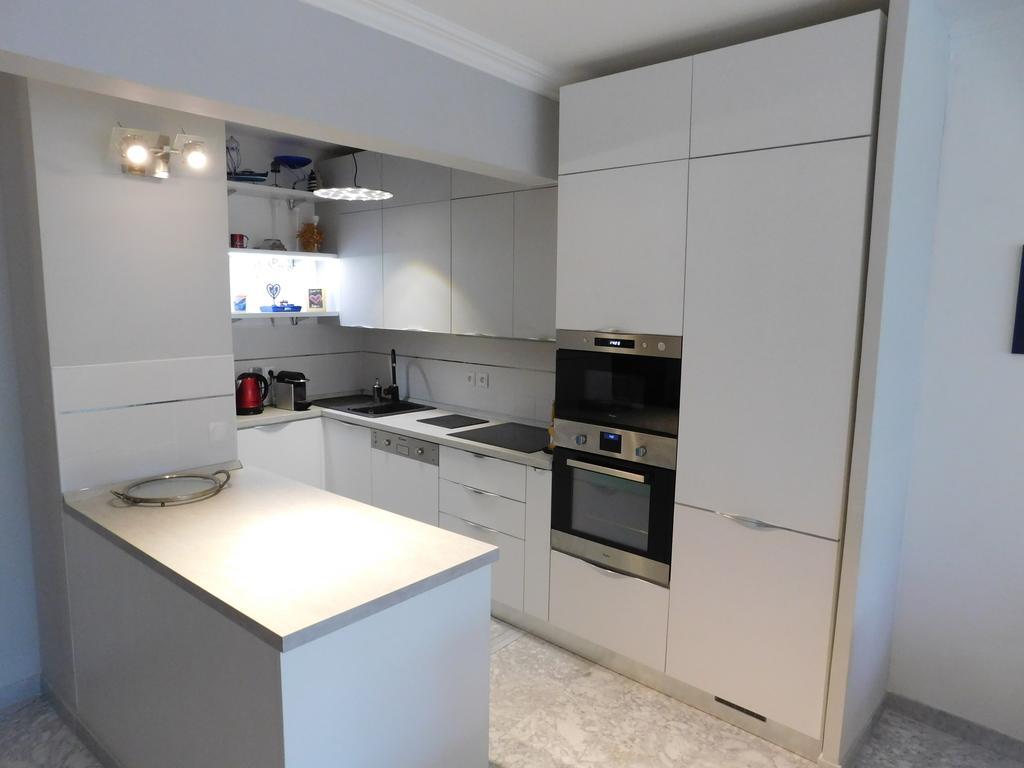Appartement Regency Мантон Екстер'єр фото
